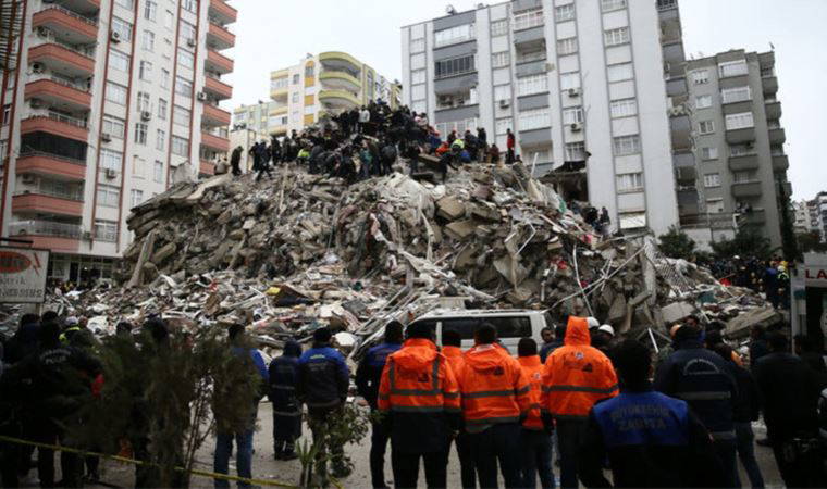 Bu hangi vicdana sığar! Depremzede kiracılar şikayet yağdırdı: 'Sokaklarda mı yatalım!'