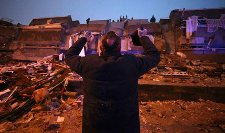 Depremzedeler 'Devlet destek vermiyor' gerekçesiyle otellerden çıkartılıyor: Yine yersiz yurtsuzlar