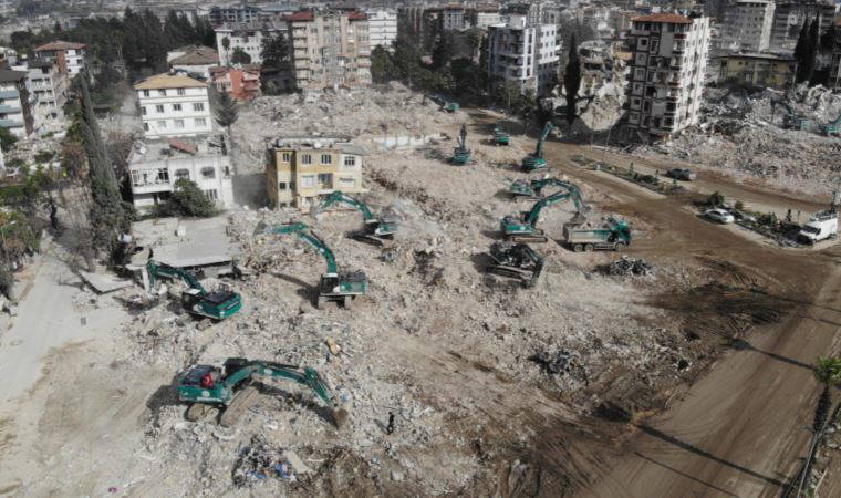 Öncesiyle sonrasıyla deprem gerçeği