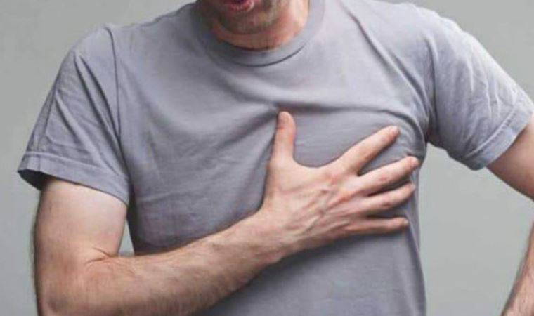 'Hormonal sorunlar erkeklerde meme büyüklüğüne yol açabilir'