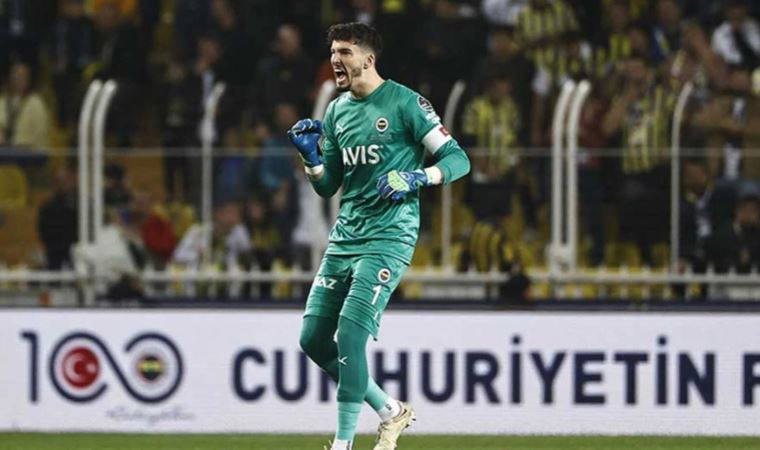 Son dakika... Fenerbahçe, Altay Bayındır ile 4 senelik sözleşme imzaladı