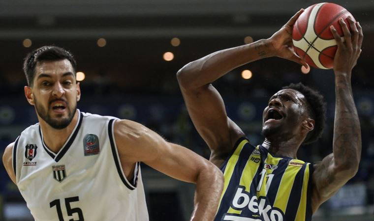 Fenerbahçe Beko, derbide Beşiktaş Emlakjet'i mağlup etti