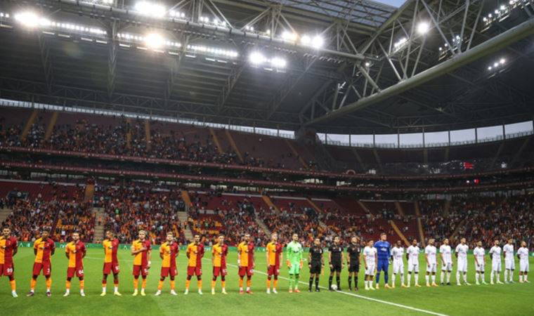 Galatasaray - İstanbulspor ile depremzedeler için hazırlık maçı yapacak