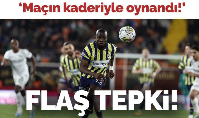 Alanyaspor Başkanı Hasan Çavuşoğlu: Türk futbolu da Türk hakemleri de baskı altında