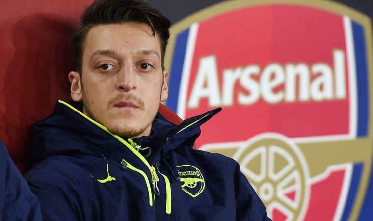 Mesut Özil neden futbolu bıraktı? Mesut Özil kimdir, nereli, kaç yaşında? Mesut Özil hangi takımlarda futbol oynadı?