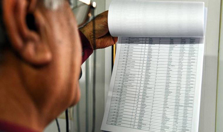 Seçmen kaydını kontrol etti ikametgâhının silindiğini gördü