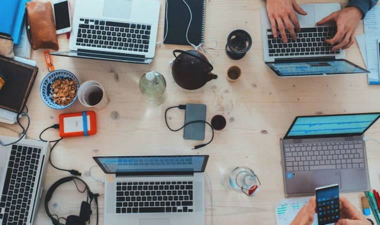 WhatsApp, Skype'a ve Zoom'a rakip olmak istiyor