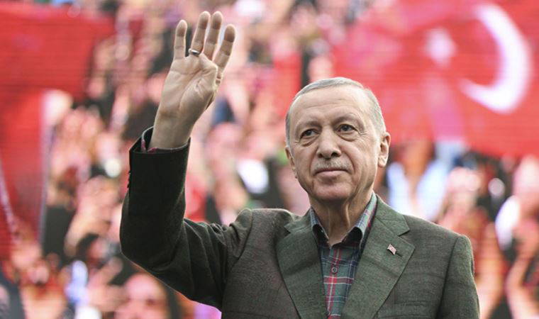 AKP'li Yavuz Erdoğan'ın masasındaki anketi paylaştı: Kendisi bile inanmadı