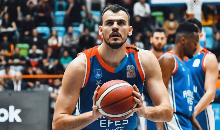 Anadolu Efes'in konuğu Armani Milan