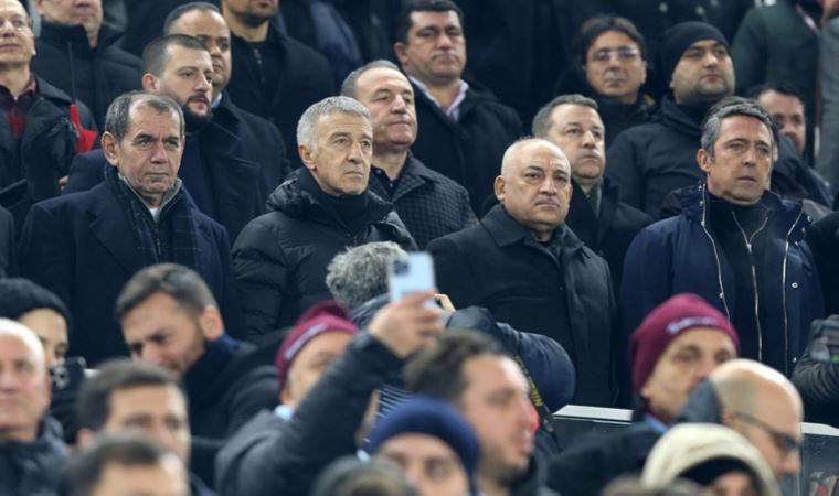 Son dakika: Trabzonspor Başkanı Ahmet Ağaoğlu'ndan istifa kararı