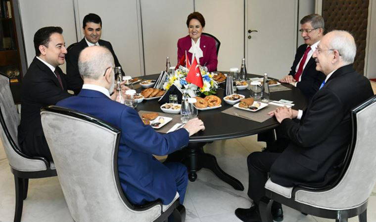 Meral Akşener'in altılı masa açıklamaları gündem oldu