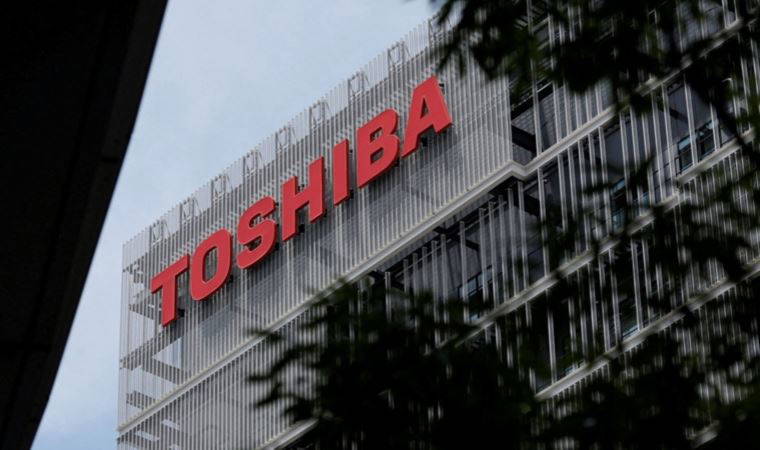 Eski Toshiba yöneticileri, muhasebe dolandırıcılığı suçundan tazminat ödeyecek