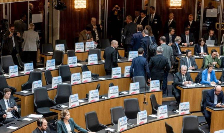 Avusturya’da aşırı sağcı milletvekilleri Zelenski konuşurken meclisi terk etti