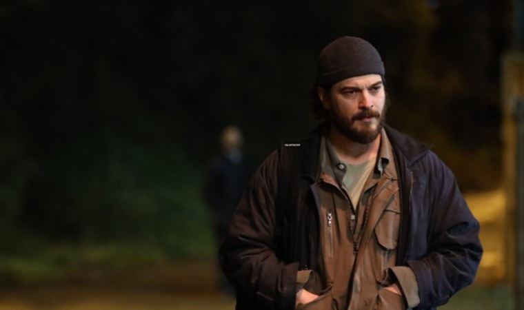 Çağatay Ulusoy'un yeni dizisi: Kübra