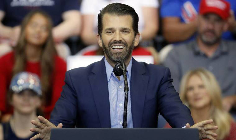 Trump'ın oğlu: ABD, bir muz cumhuriyetine dönüştü