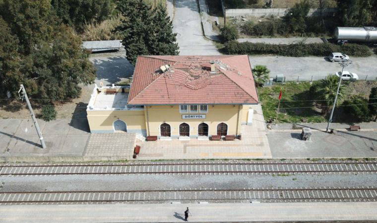 111 yıllık Dörtyol Tren İstasyonu da depremlerde hasar gördü