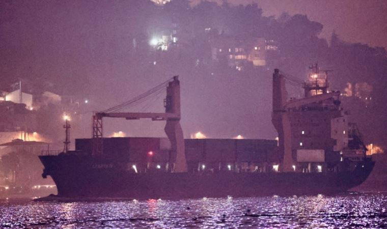 Şüpheli Rus gemisi Karadeniz'e girdi