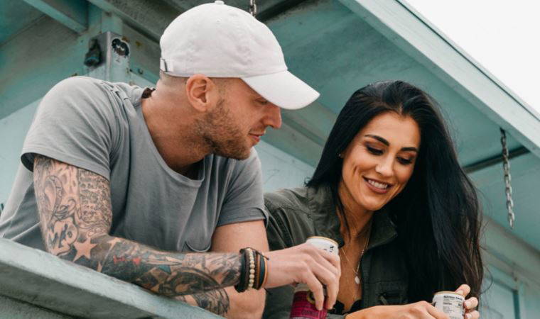 Tinder'ın bilim danışmanından başarılı flört için 5 ipucu
