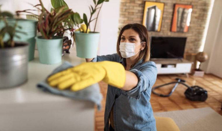 Mahkemeden devrim niteliğinde karar: 25 yıl yaptığı ev işlerine karşılık 4 milyon TL tazminat kazandı