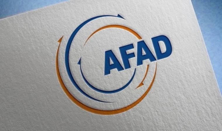 CHP'li Gülizar Biçer Karaca'dan AFAD'a tepki: Deprem paketini dağıttığınız evde kadını neden görmezden geliyorsunuz?