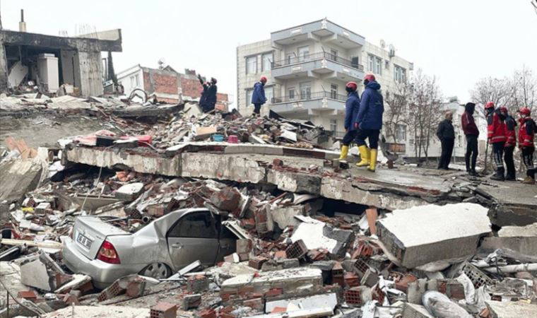 Afet bölgesinde temiz su ve tuvalet problemi devam ediyor: Uyuz ve bit salgını arttı