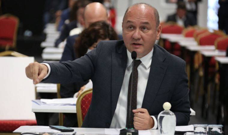 İBB CHP'de yeni grup başkanvekili  Tarık Balyalı oldu