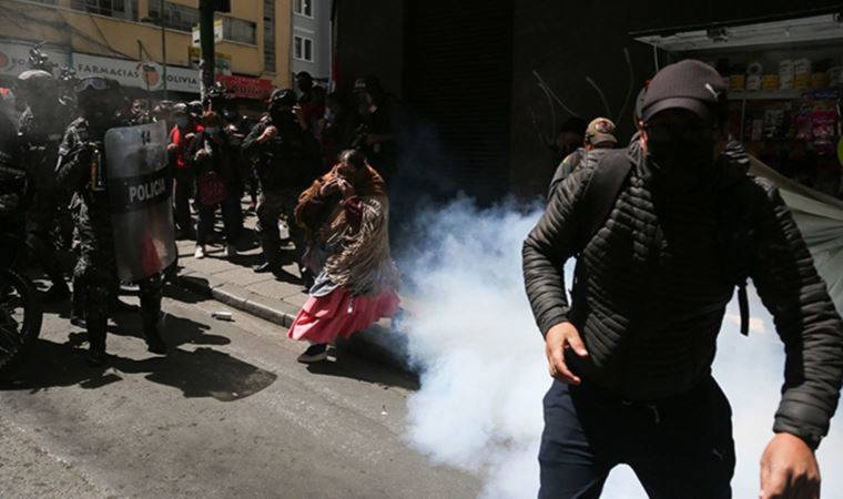 Bolivya'da öğretmenlerin protestosunda olaylar çıktı