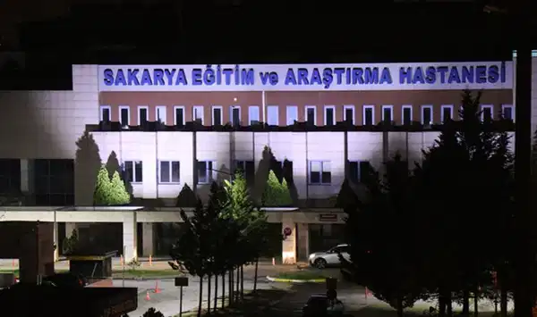 Kadın hemşire boğazı kesilmiş halde bulundu