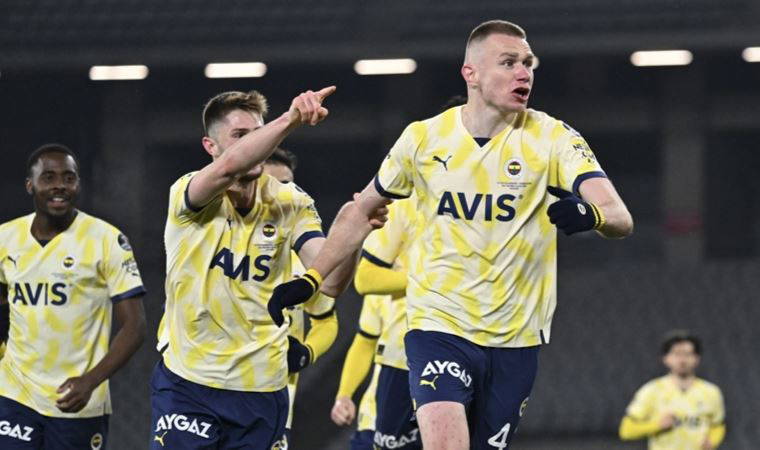 Fenerbahçe pes etmiyor