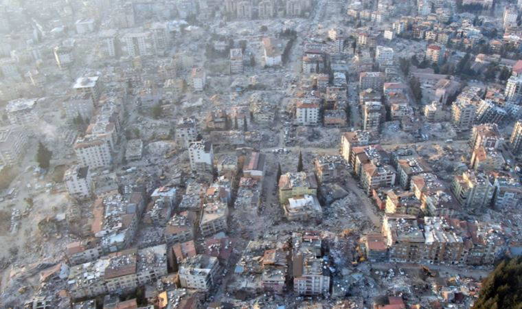 Depremde Antakya’daki Elit Apartmanı’nda yaşamını yitiren çiftin ailesi isyan etti: İki haftada unutulduk