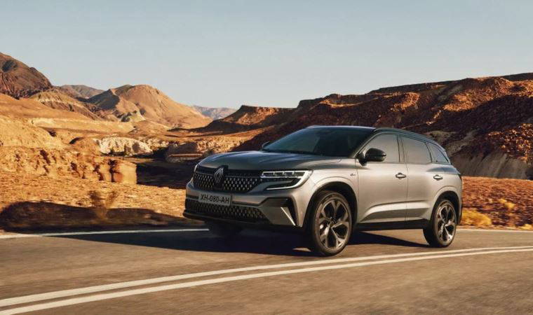Yılın en satın almaya değer arabası Renault Austral Türkiye'de!