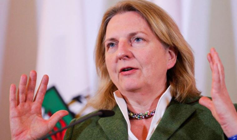 Avusturyalı bakandan Cumhuriyet'e