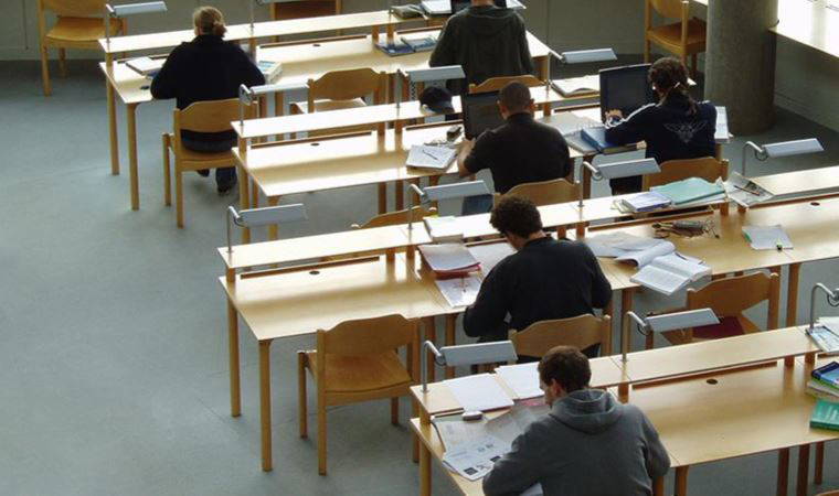 Üniversitelerde 'hibrit eğitim' yarın başlıyor