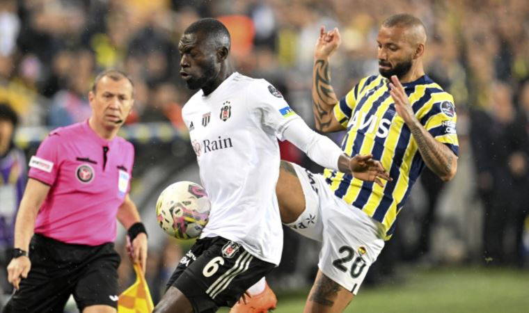 Derbide kazanan Beşiktaş: Fenerbahçe 2-4 Beşiktaş