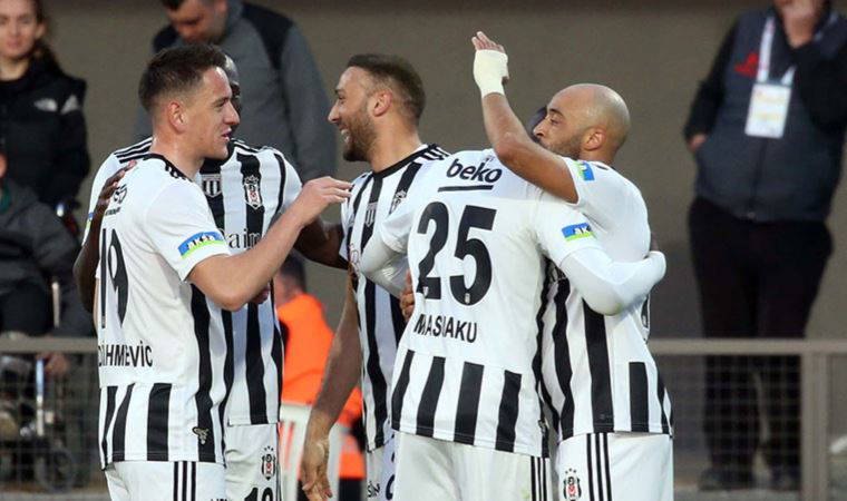 Beşiktaş derbiye moralli gidiyor! Ümraniyespor 0-2 Beşiktaş