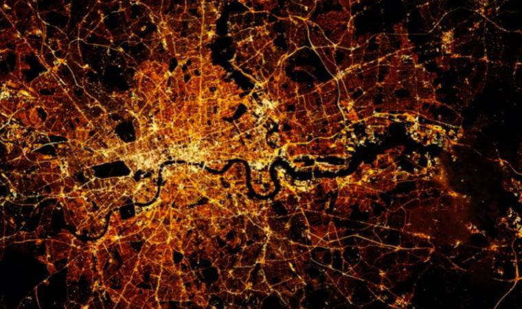 Bir uydunun kontrolü tamamen yapay zekaya verildi! İşler karıştı