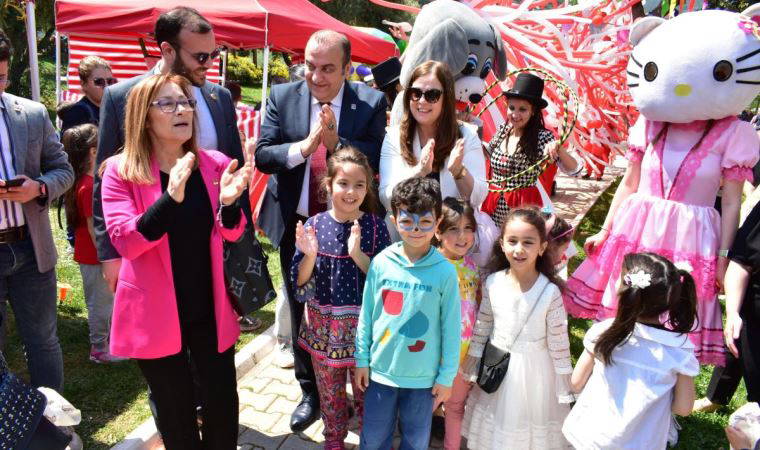 Balçovalı çocuklar unutulmaz bir 23 Nisan yaşadı