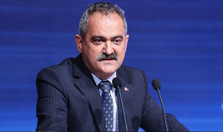 Son Dakika: Bakan Özer'den telafi eğitimi açıklaması