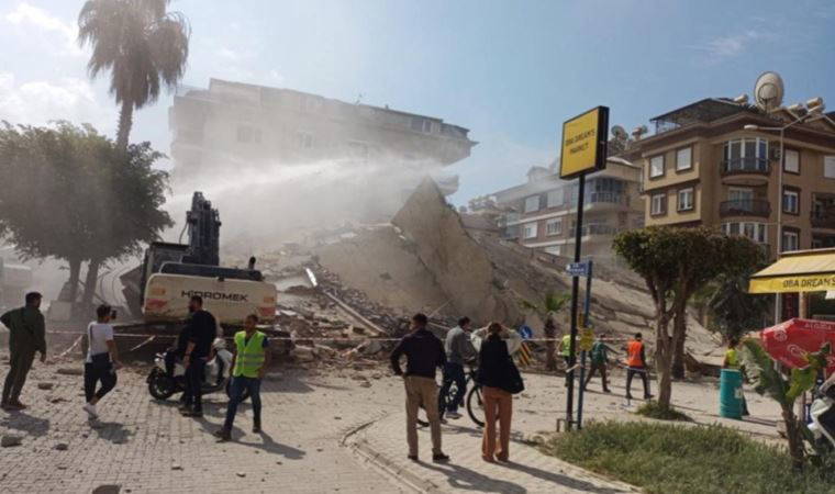 Alanya'da korkutan anlar: Yıkım sırasında bina çöktü