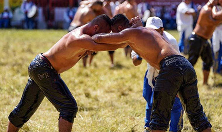 Yağlı güreşlere de 