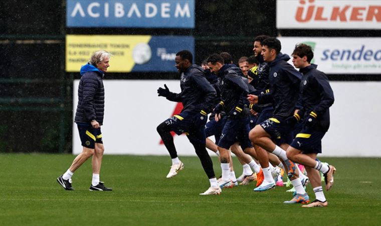 Fenerbahçe'de Sivasspor maçı kadrosunda 6 isim eksik!