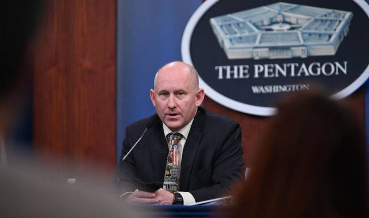 Eski Pentagon Yetkilisi: Bir sonraki savaş Tayvan Boğazı'nda sonuçlanacak