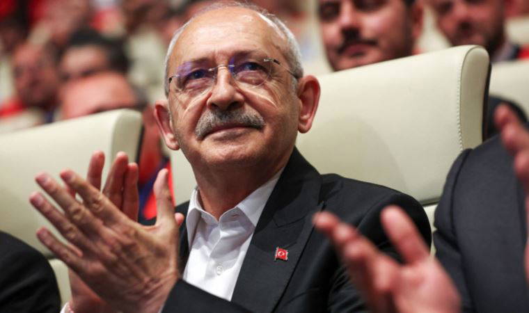 İktidar medyası hedef tahtasına koymuştu... 'Seccade' fotoğrafının hikâyesi ortaya çıktı