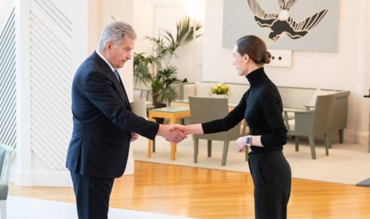 Finlandiya'da hükümet istifasını sundu
