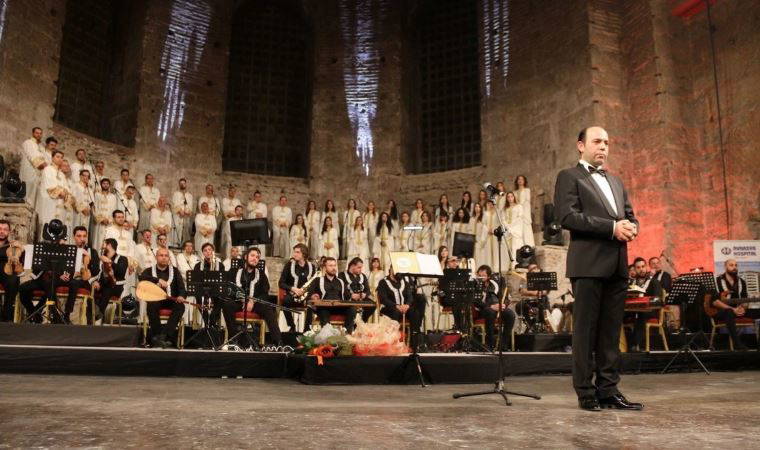 Antakya Medeniyetler Korosu’ndan ‘Bir Kira Bir Yuva’ konseri