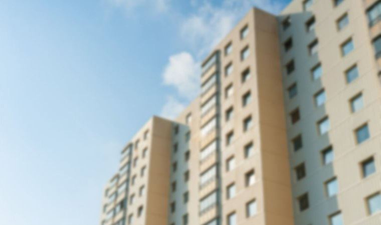 Rusya'da ilginç olay! 19’uncu kattan düşen kişi hayatta kaldı