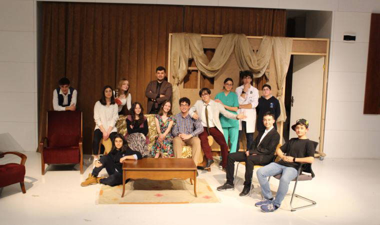 Geleceğin sanayicileri tiyatro sahnesinde