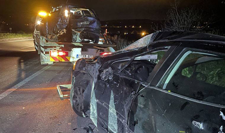 Gaziantep'te korkunç kaza: 1'i polis 2 ölü, çok sayıda yaralı var