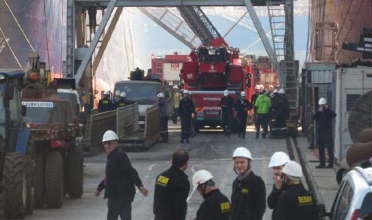 Tuzla'da gemi yangını! (01 Mayıs 2023)