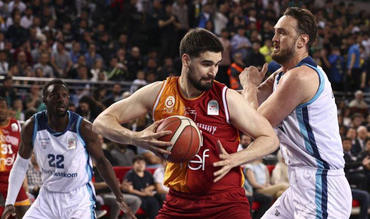 Türk Telekom'dan liderlik yolunda kritik galibiyet! Türk Telekom 106 - 91 Galatasaray Nef (Maç sonucu)